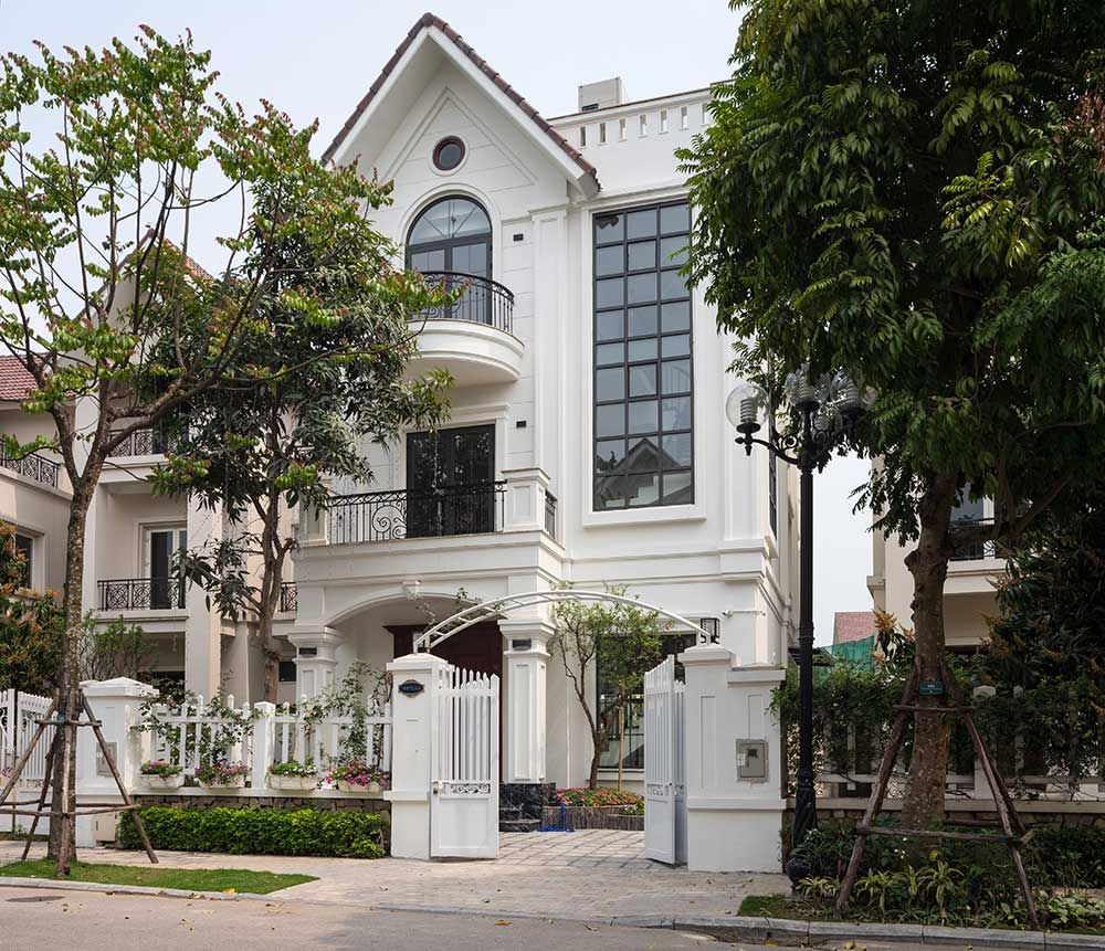 Cần bán gấp biệt thự Vinhomes Riverside ở khu Hoa Sữa quận Long Biên